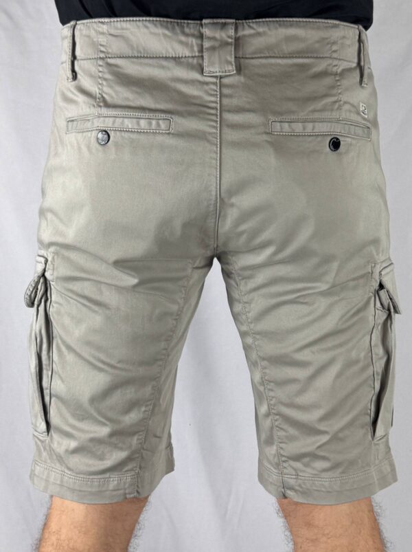 Шорты CP Company 20CMBE746A-005694G - фото 4